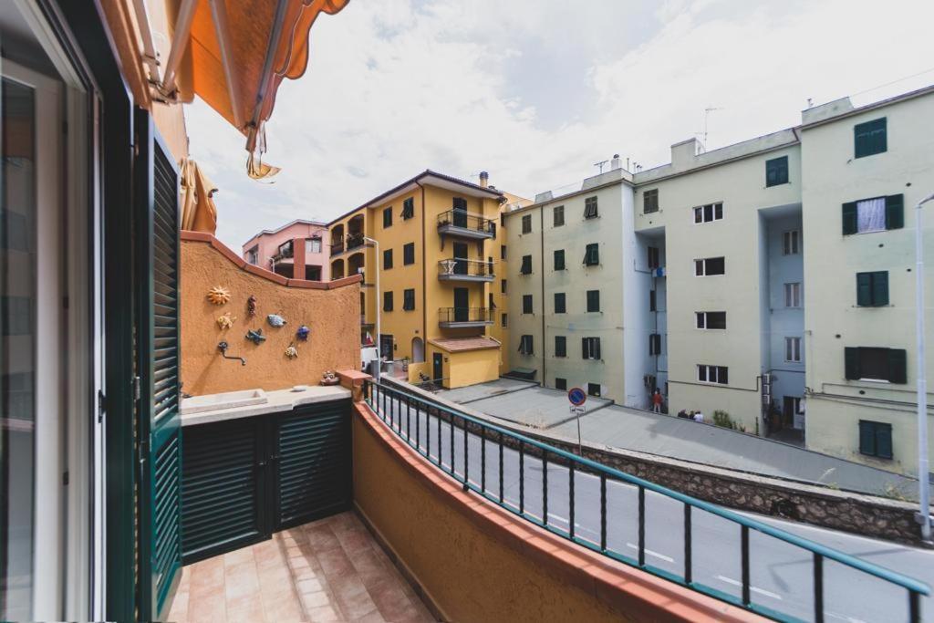 Molly Apartment Порто Санто Стефано Экстерьер фото