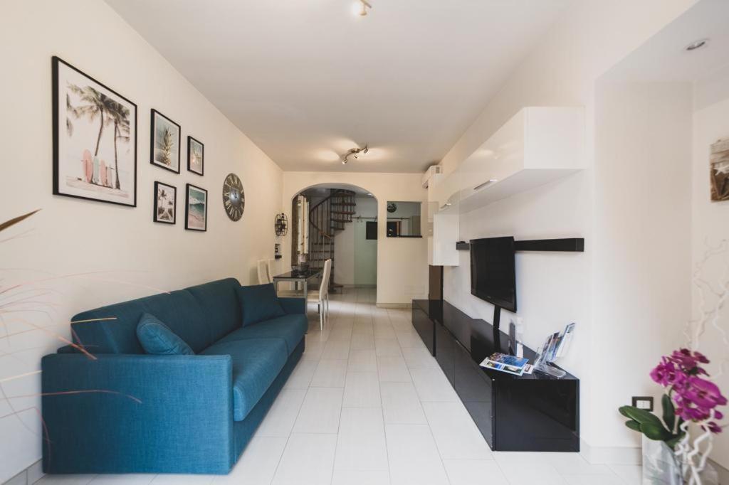 Molly Apartment Порто Санто Стефано Экстерьер фото