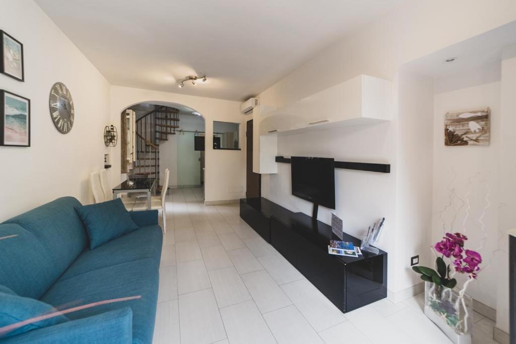 Molly Apartment Порто Санто Стефано Экстерьер фото